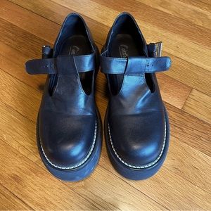 Lintervalle Platform Mary Janes size 39